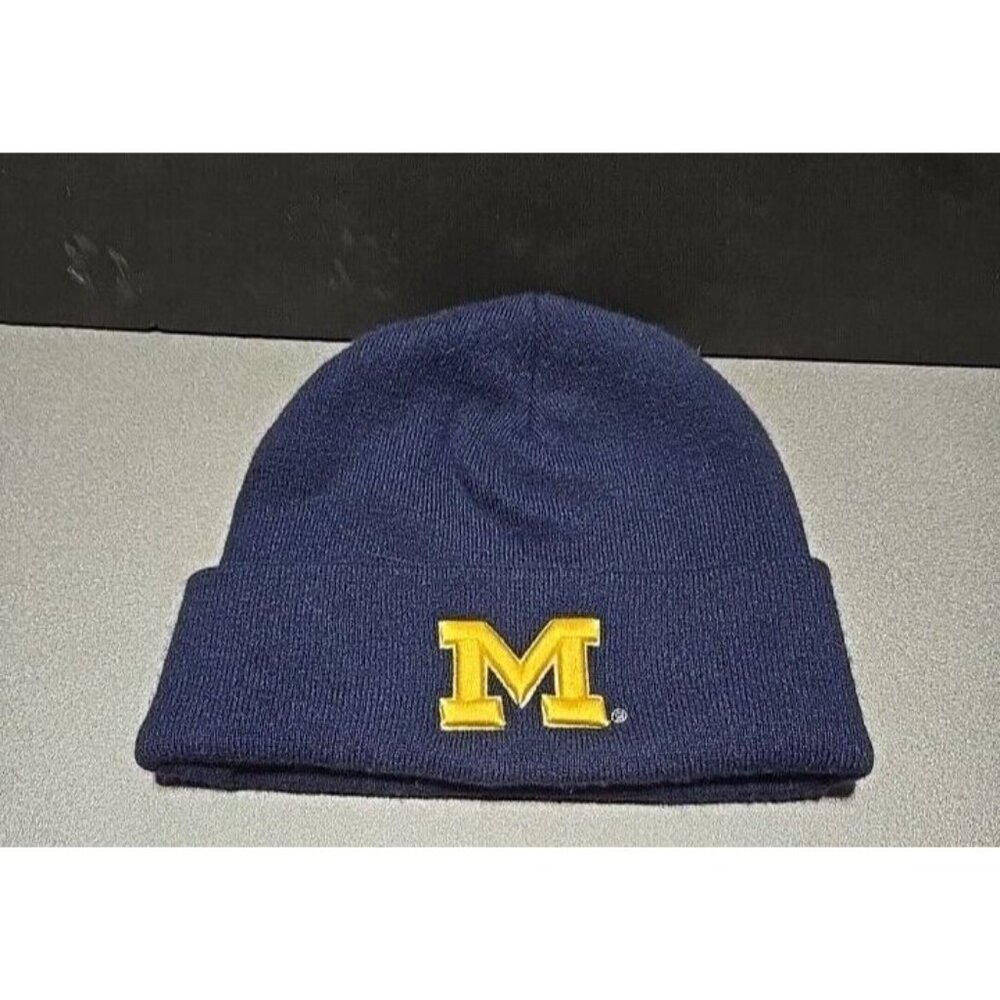 University of Michigan Wolverines Beanie Stocking Cap Blue Embroidered M